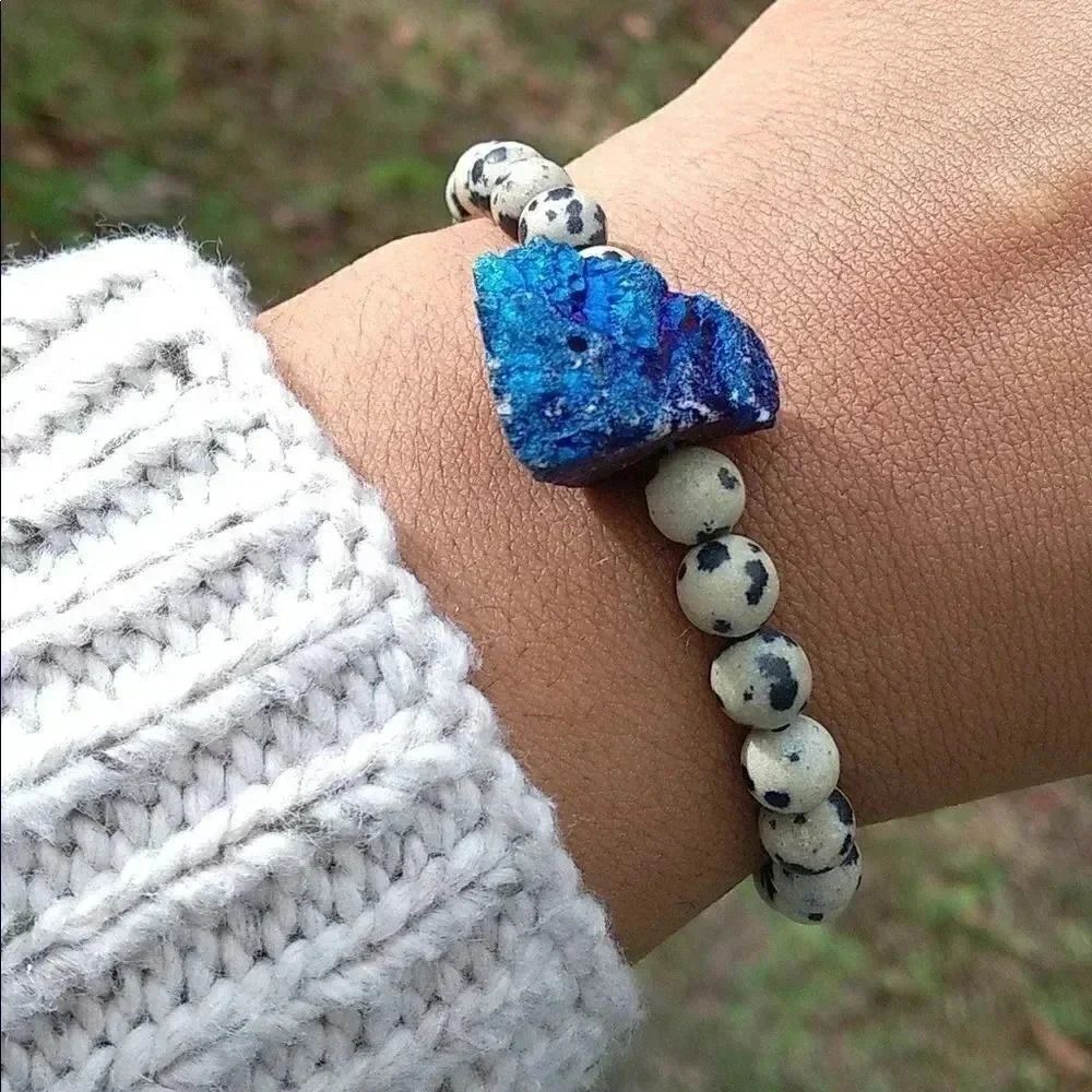 Crystal stone bracelet 